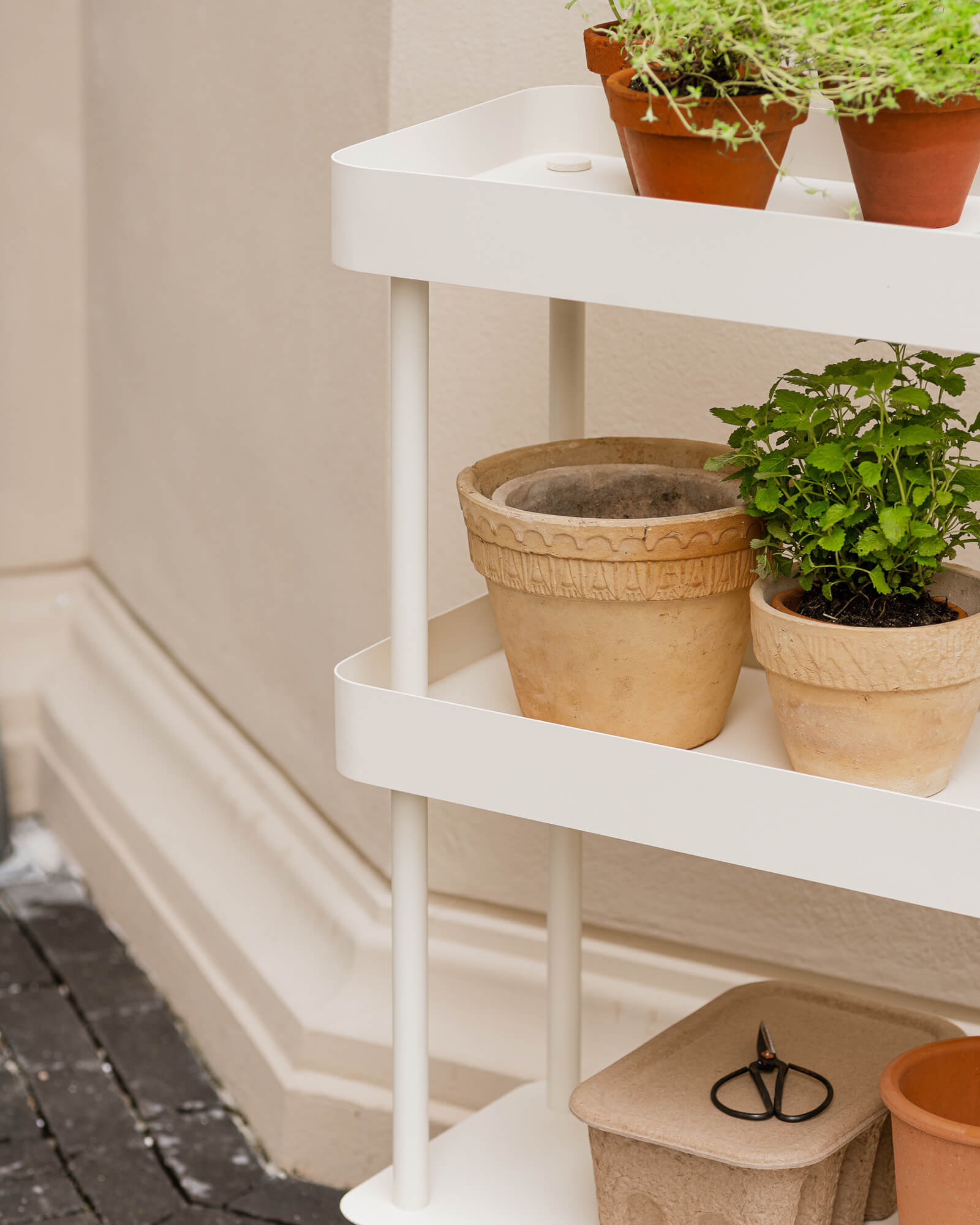 Nolle Console Table 3-tier