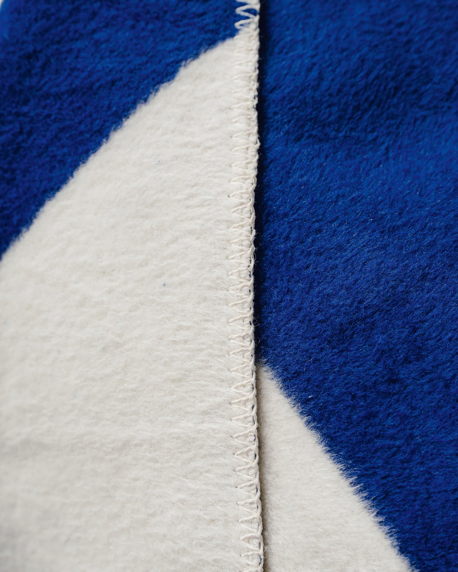 Tul Blanket