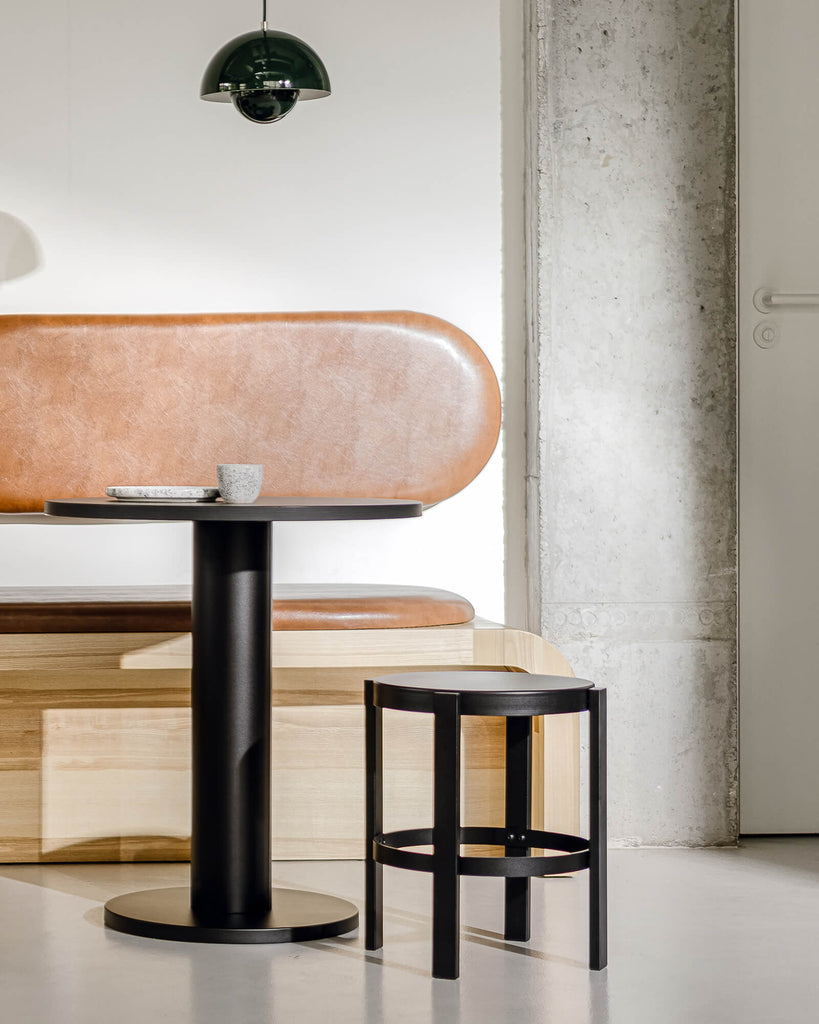 Doon Stool minimal small, round steel stool in grey