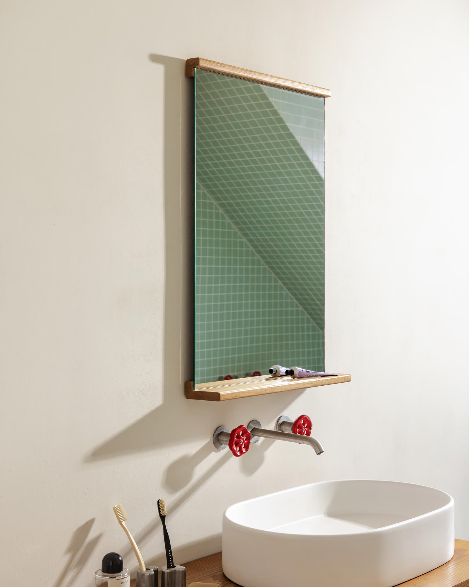 Lun Wall Mirror - 29.53 × 19.69 in