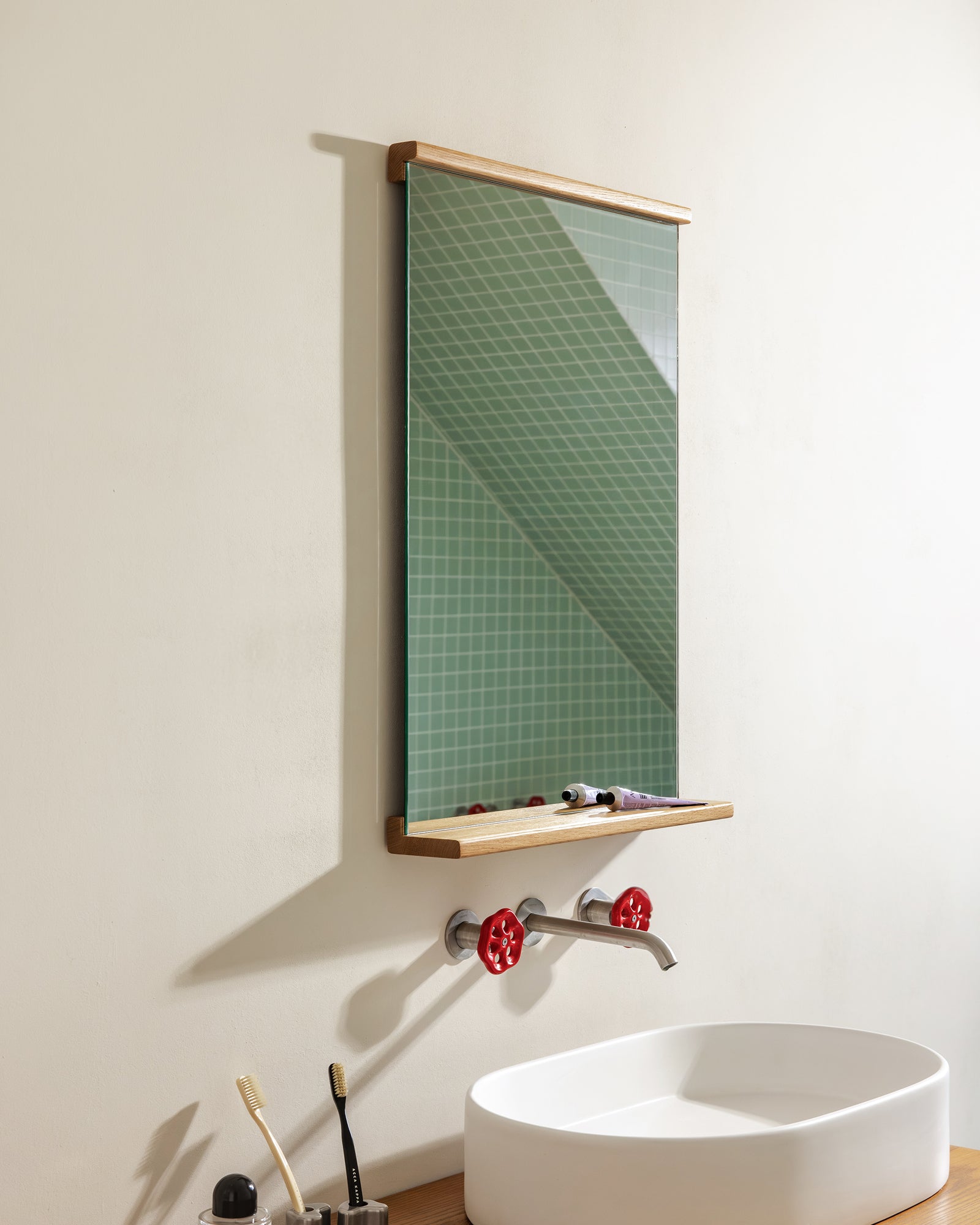 Lun Wall Mirror - 29.53 × 19.69 in