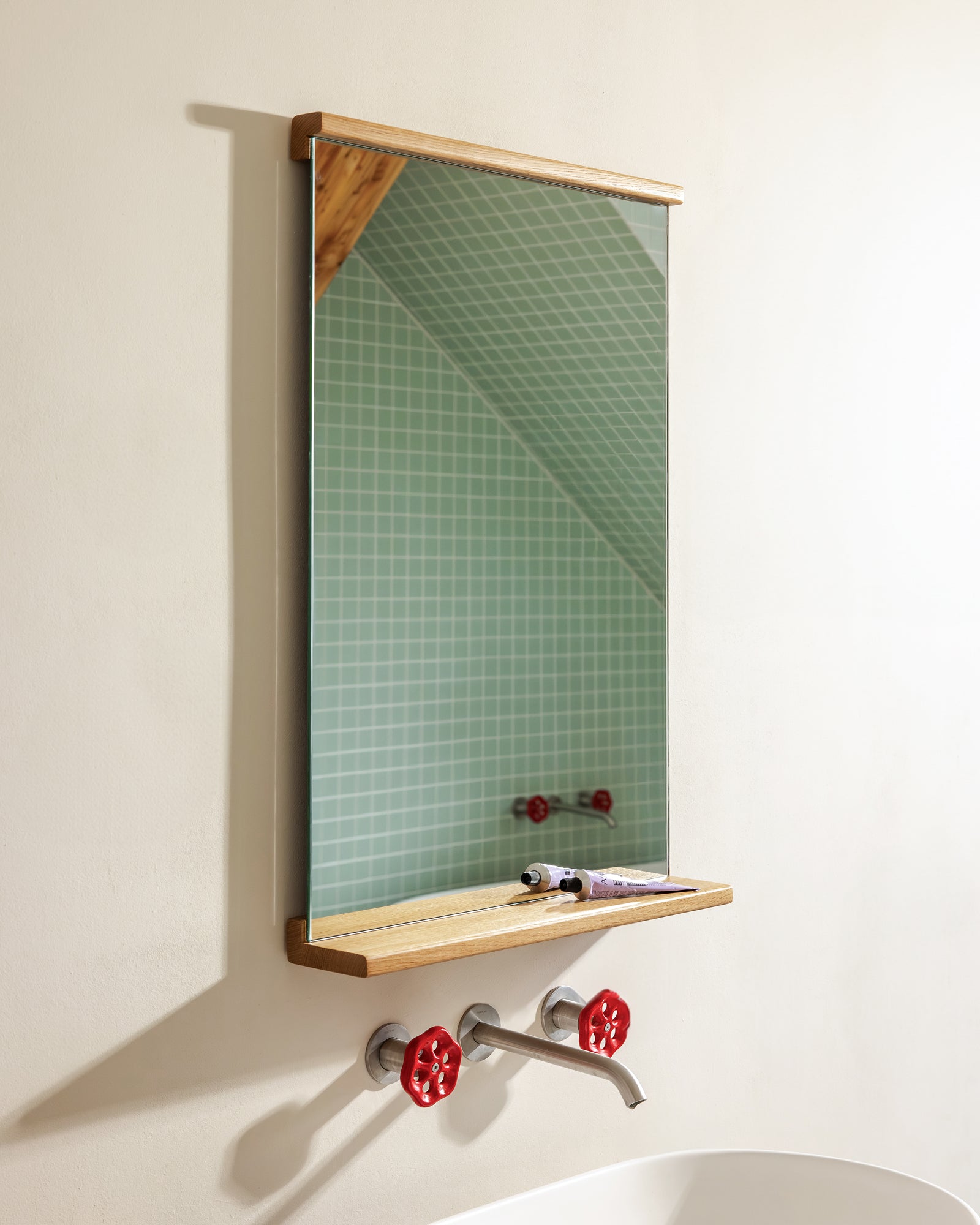 Lun Wall Mirror - 29.53 × 19.69 in