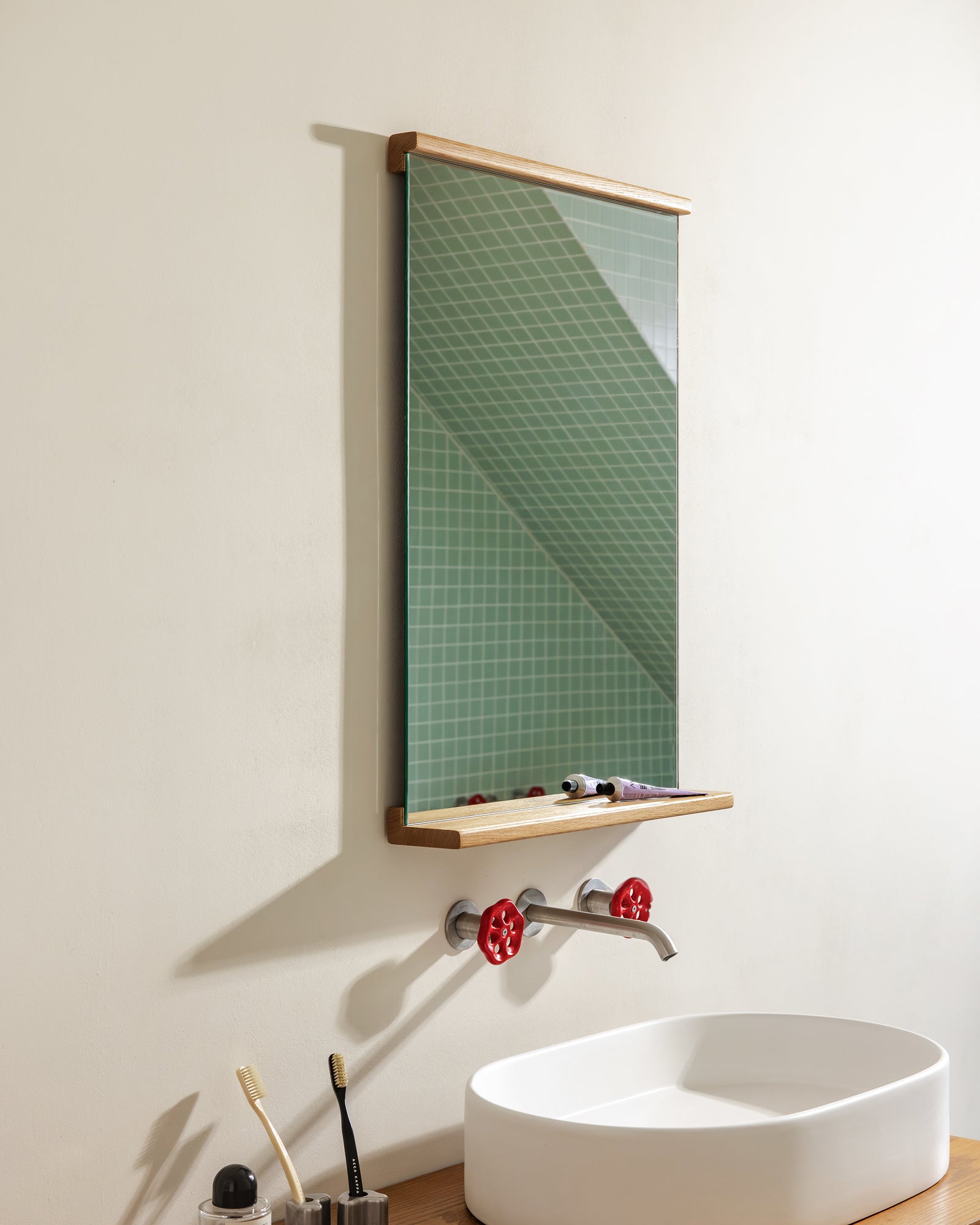 Lun Wall Mirror - 29.53 × 19.69 in