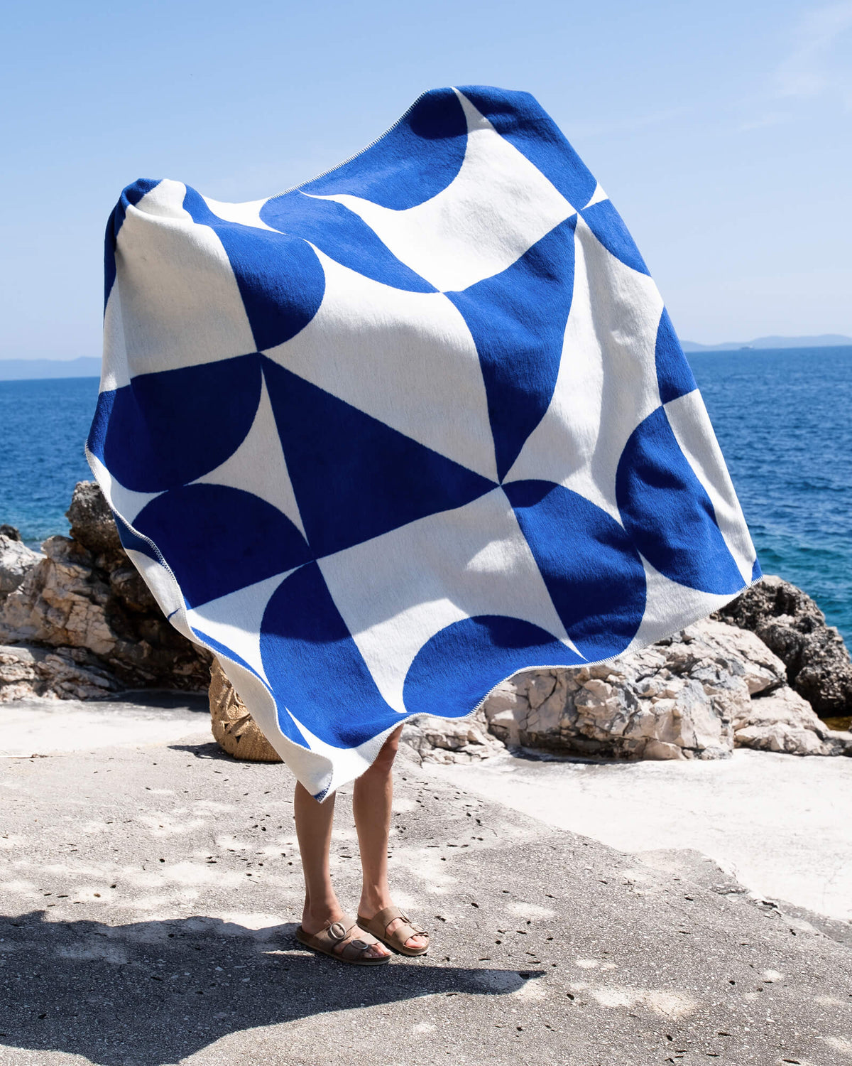 Tul Blanket