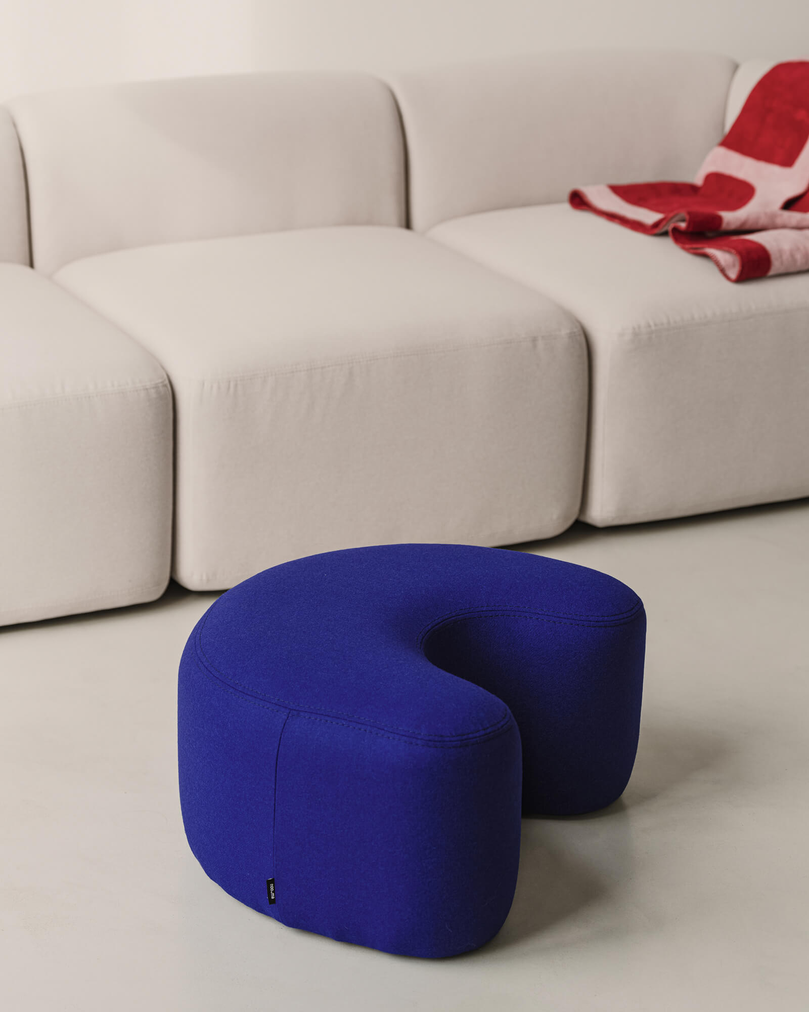 Ü Pouf